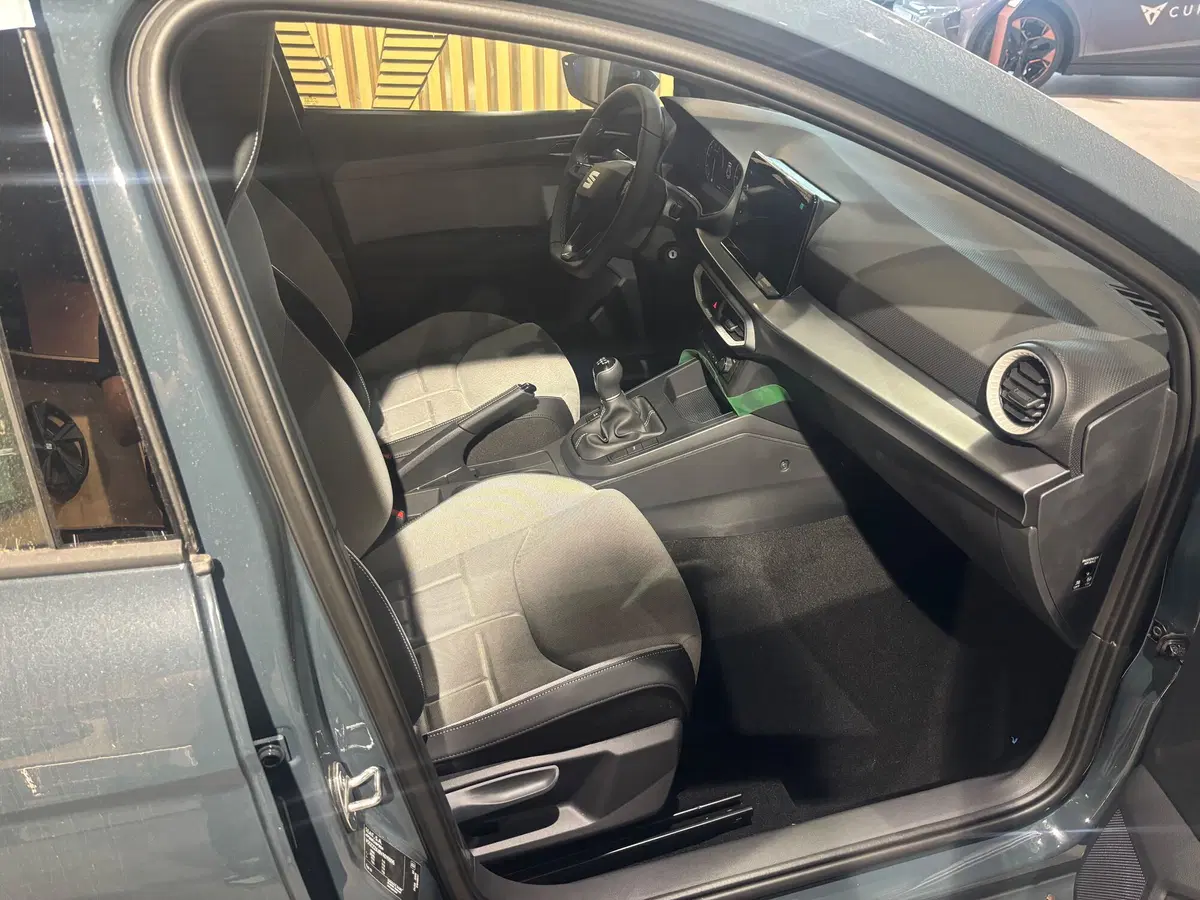 SEAT Ibiza nuova a Ferrara (12)