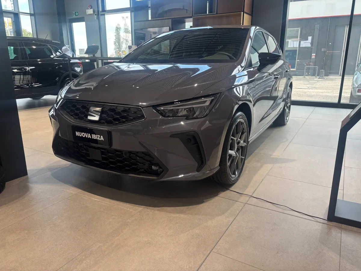 SEAT Ibiza nuova a Ferrara (14)