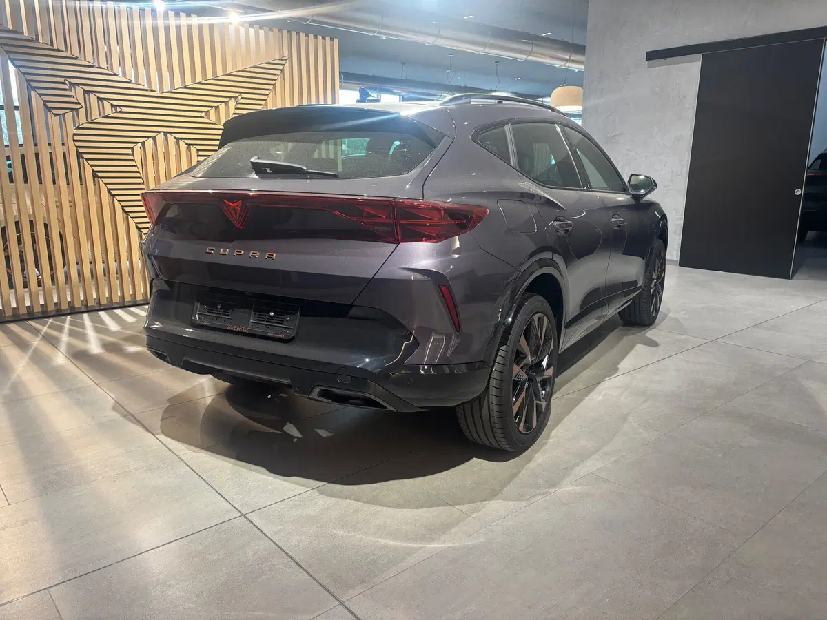 Cupra Formentor nuova a Ferrara (5)