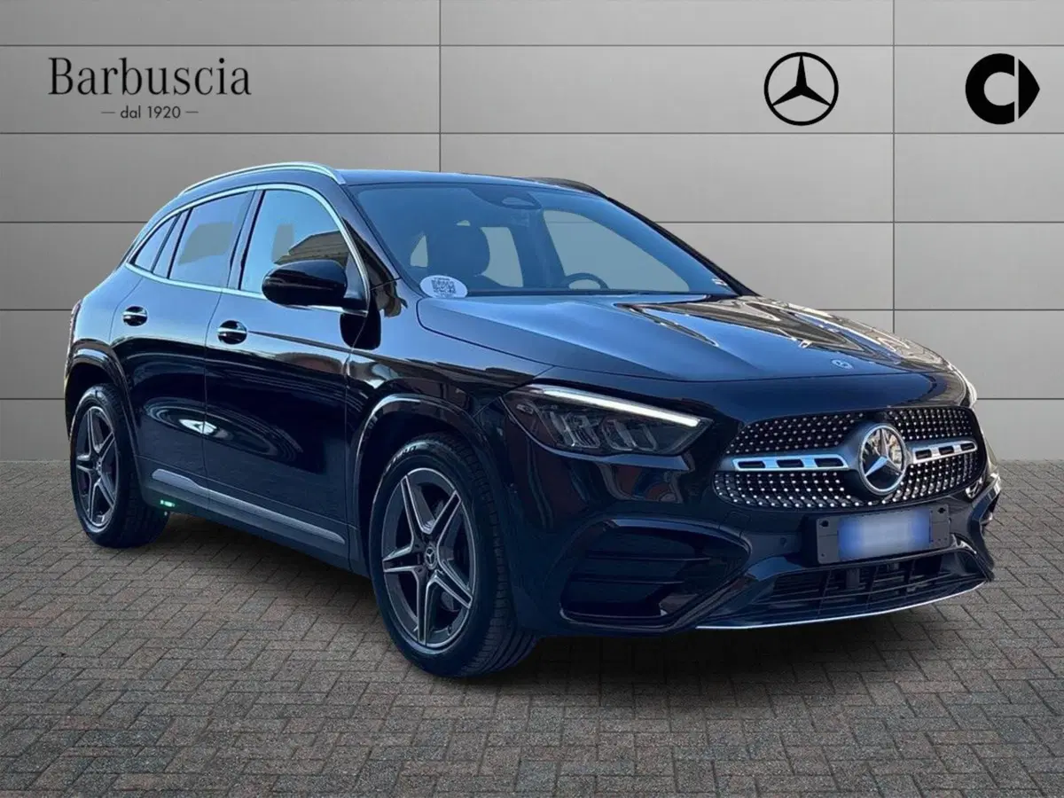 Mercedes-Benz GLA SUV usata a Pescara (2)