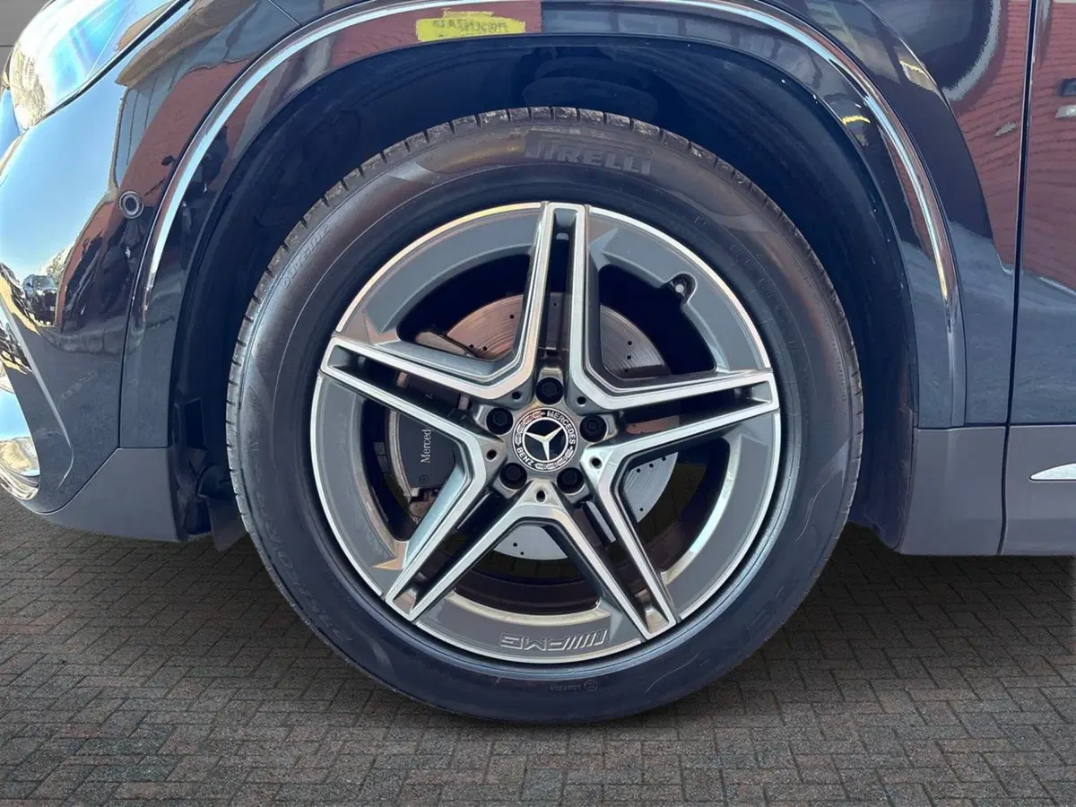 Mercedes-Benz GLA SUV usata a Pescara (6)