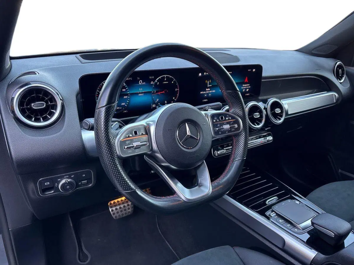Mercedes-Benz GLB usata a Pescara (8)