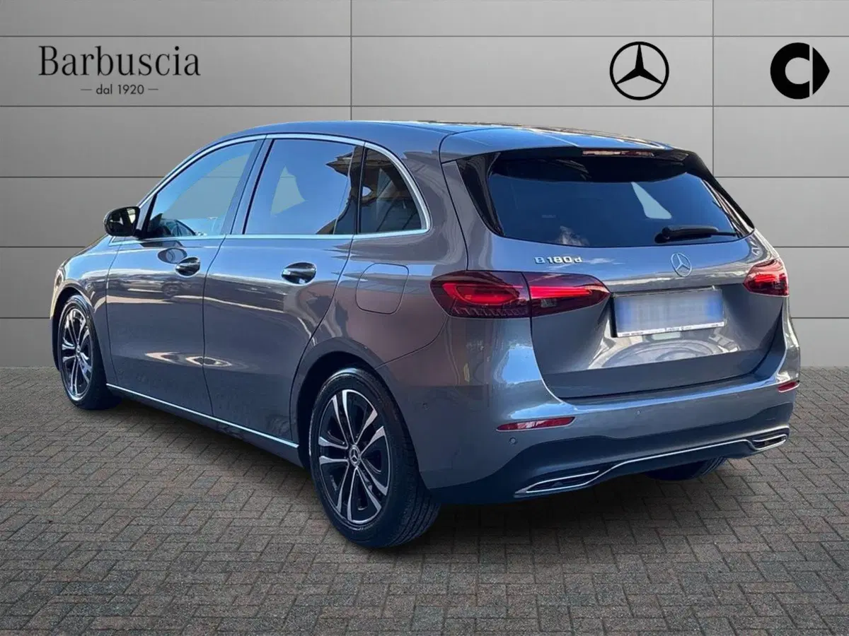 Mercedes-Benz Classe B usata a Pescara (4)
