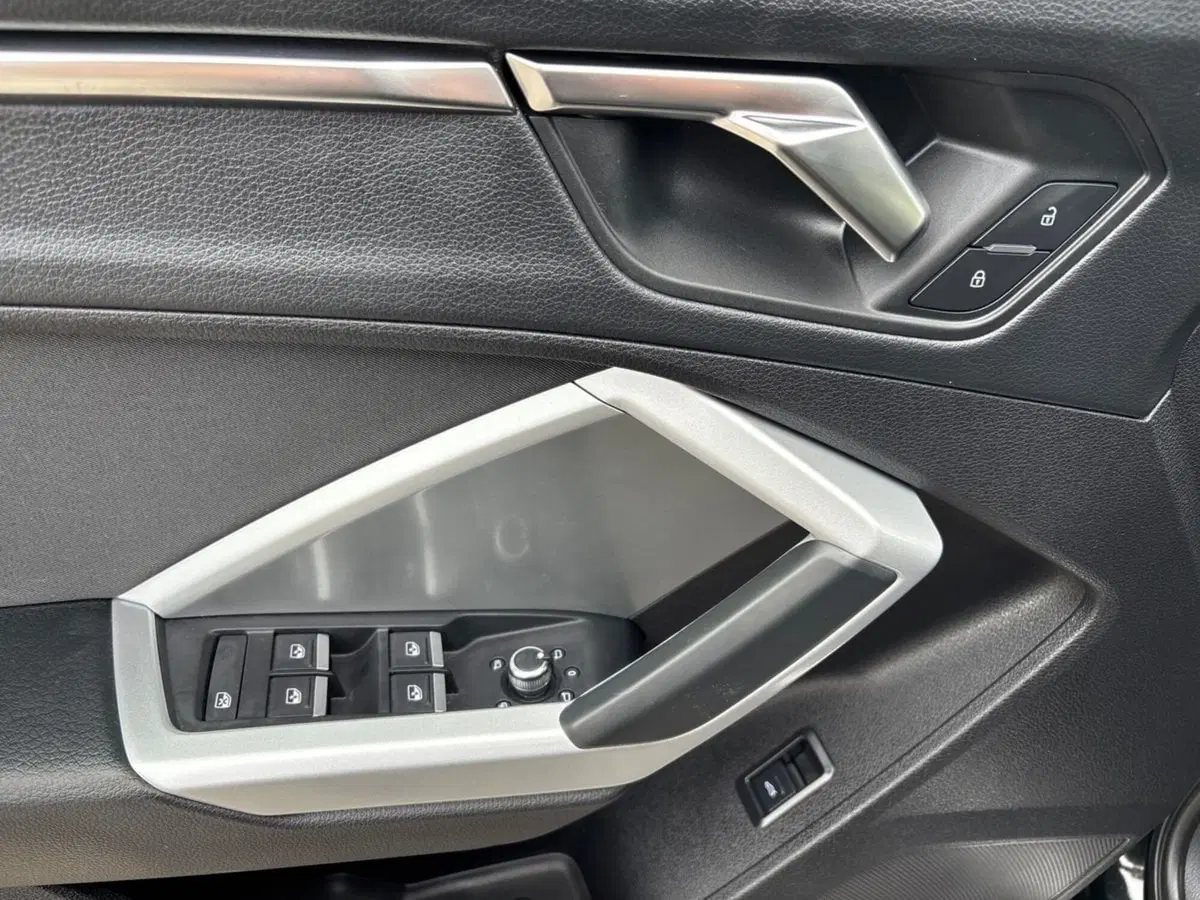 Audi Q3 Sportback usata a Pescara (12)