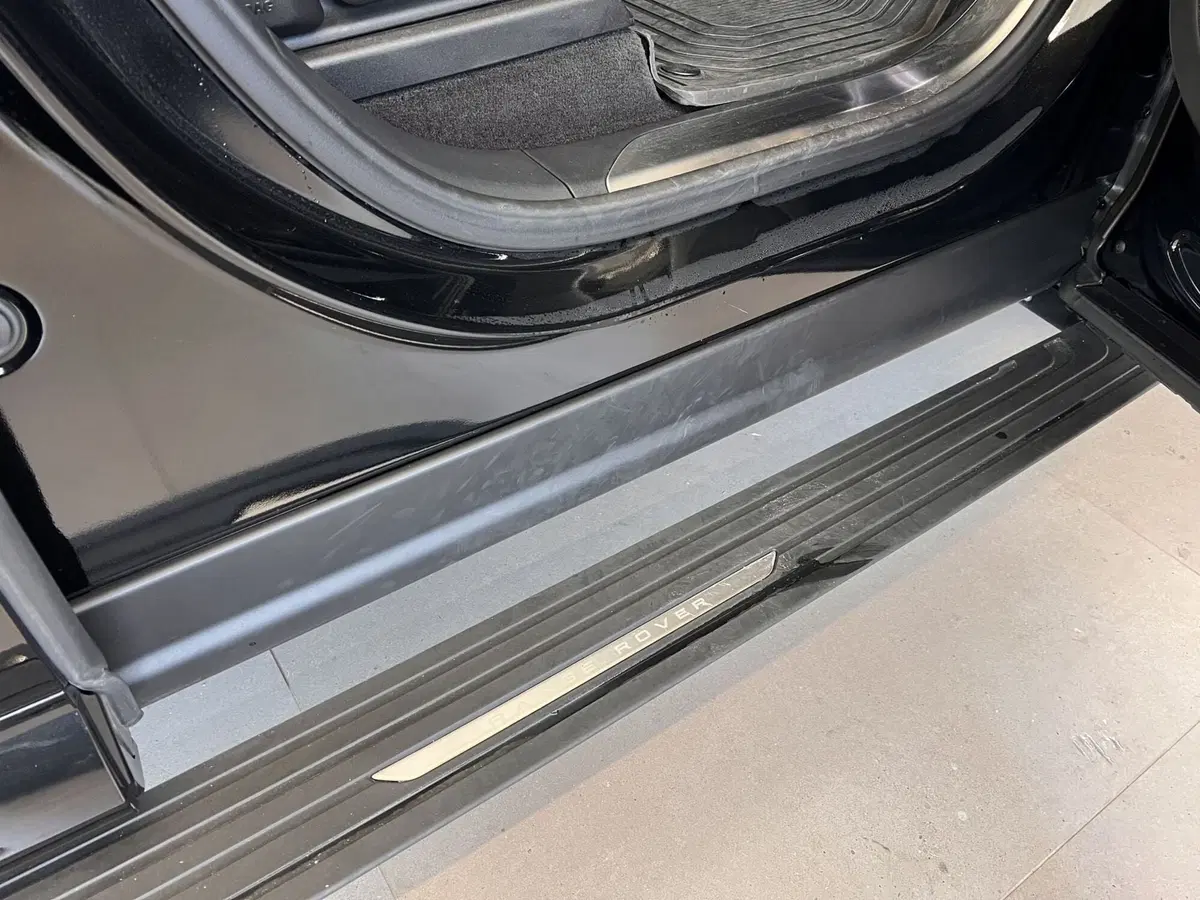 Land Rover Range Rover Sport usata a Bari (10)