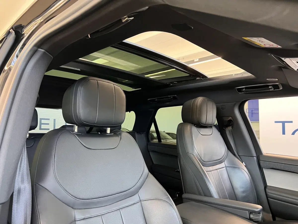 Land Rover Range Rover Sport usata a Bari (13)
