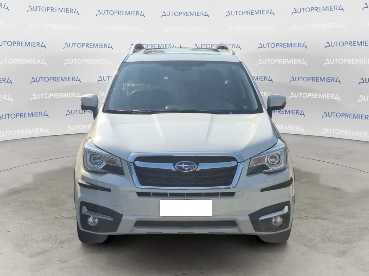 Subaru Forester usata a Como (2)