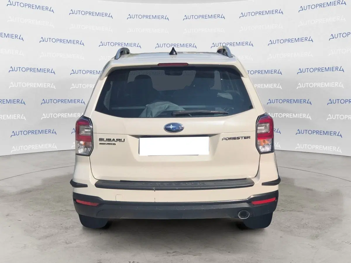 Subaru Forester usata a Como (5)