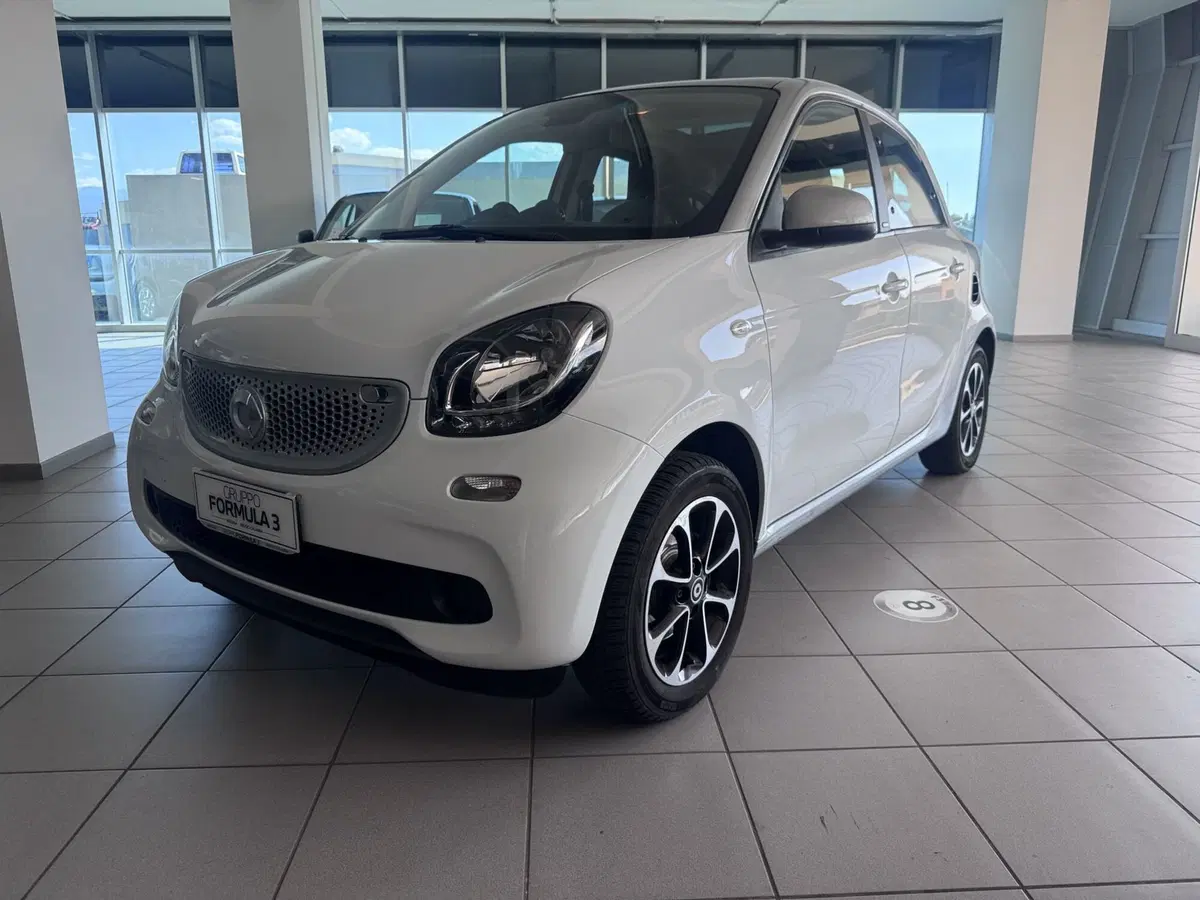smart forfour usata a Messina