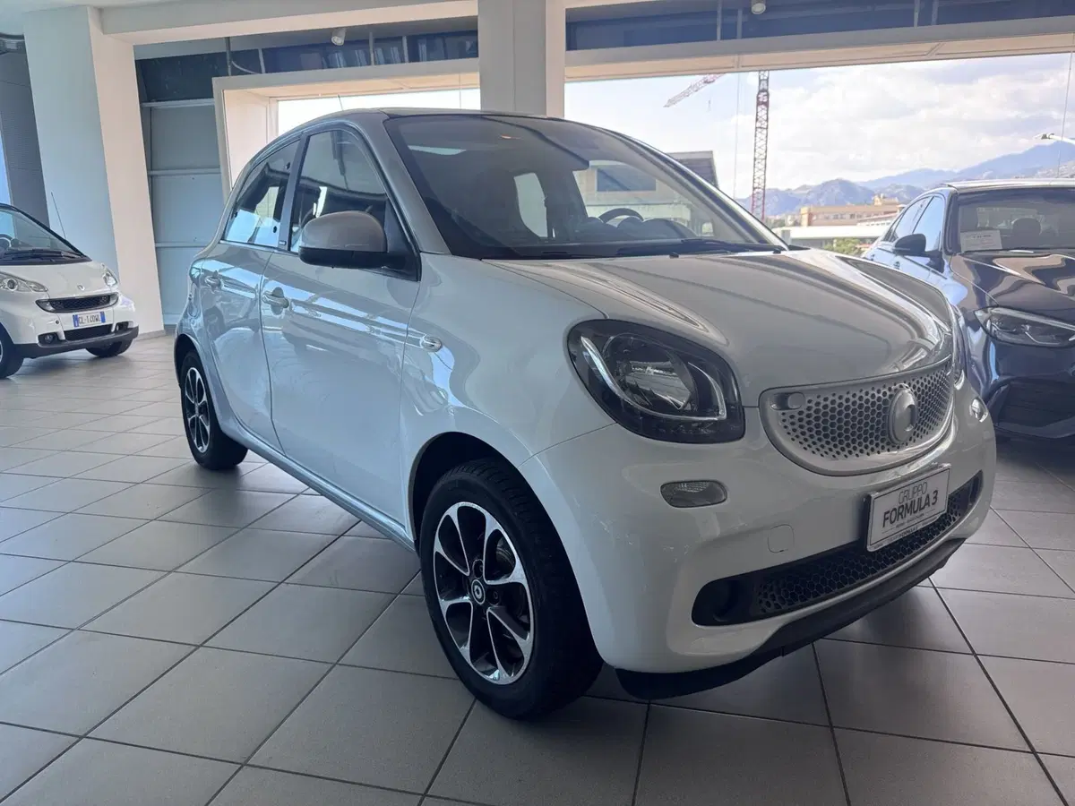 smart forfour usata a Messina (2)
