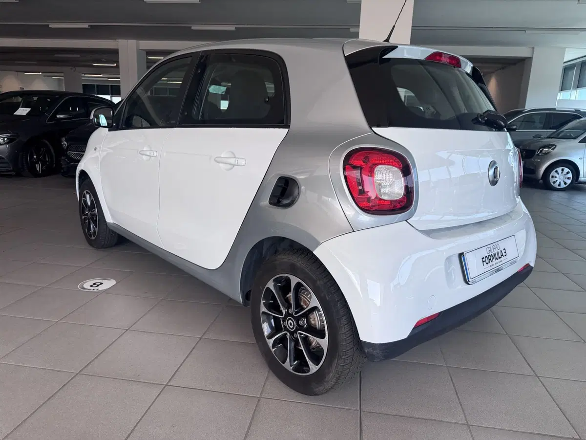 smart forfour usata a Messina (4)