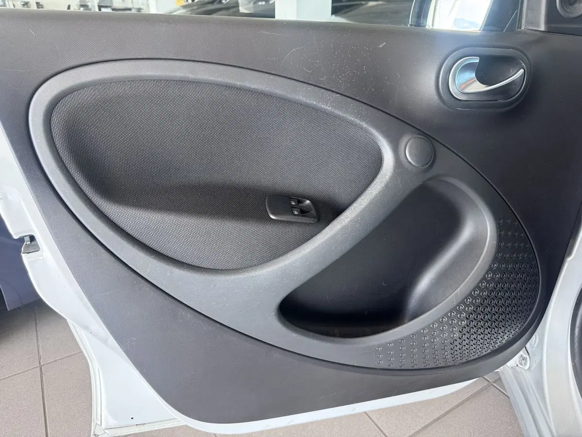 smart forfour usata a Messina (6)