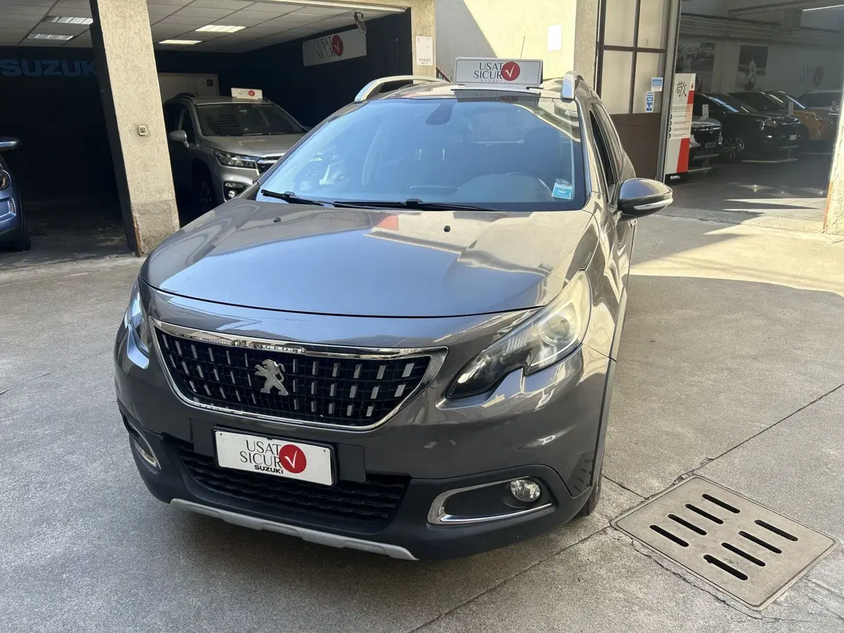 Peugeot 2008 usata a Milano (6)