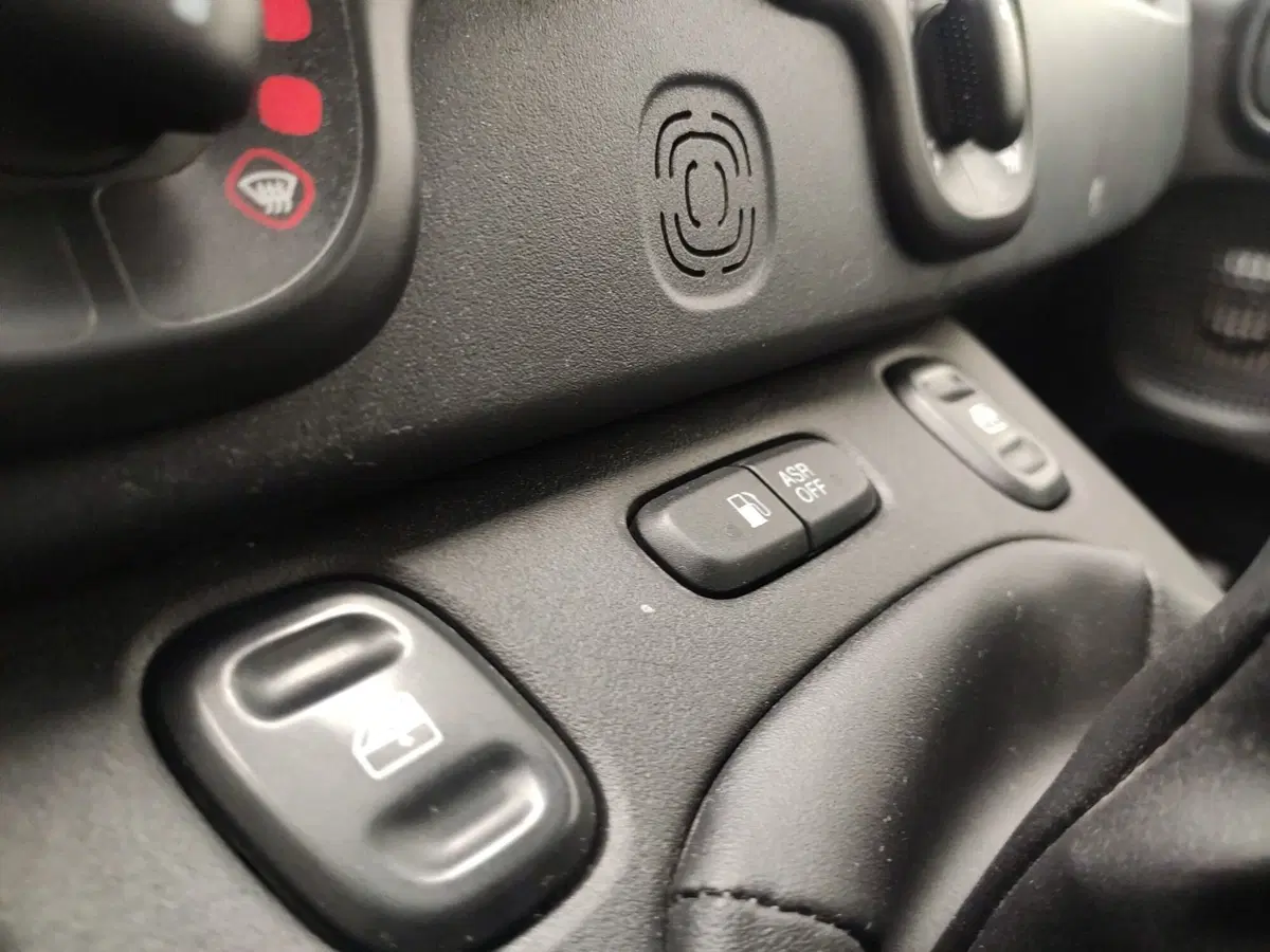 Fiat Panda usata a Avellino (19)