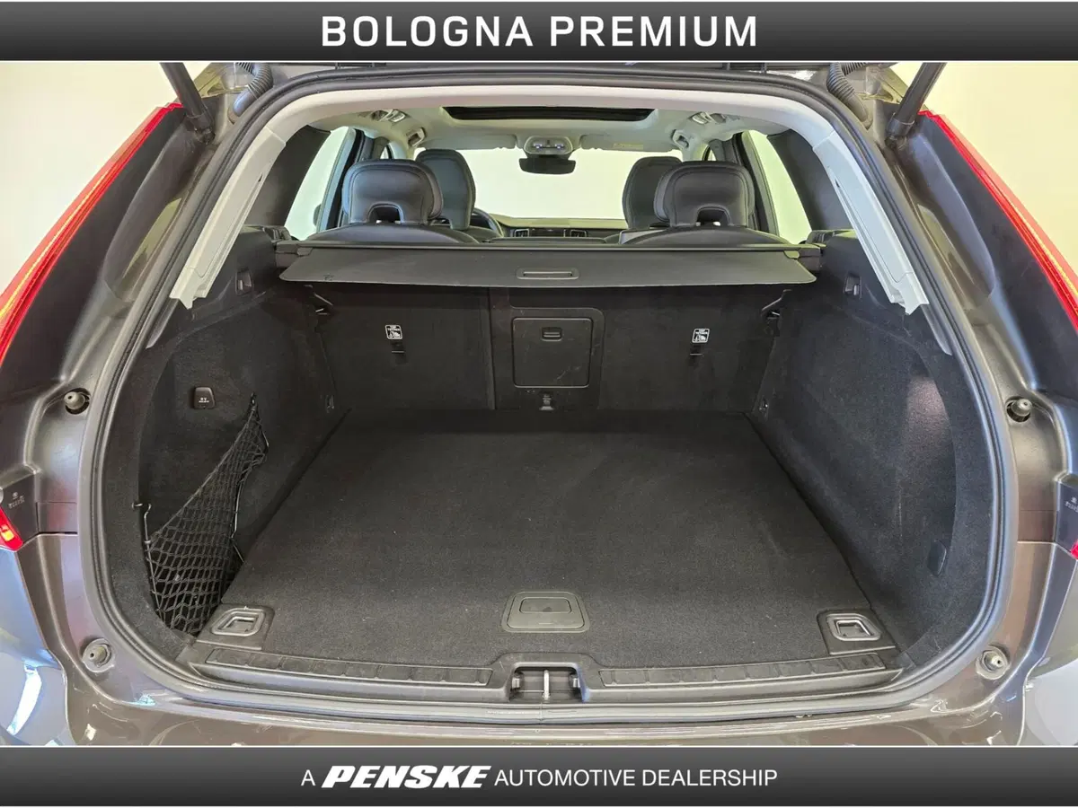 Volvo XC60 usata a Bologna (10)