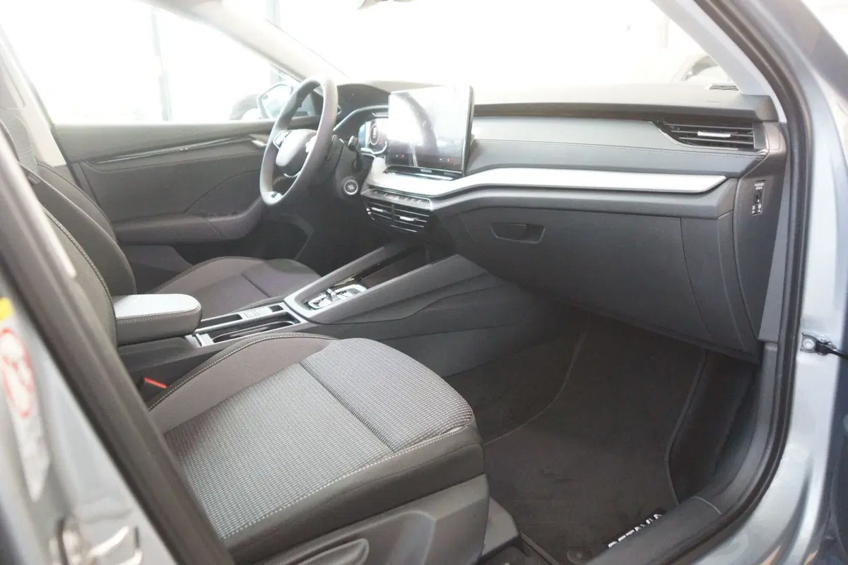 Skoda Octavia Station Wagon nuova a Torino (15)
