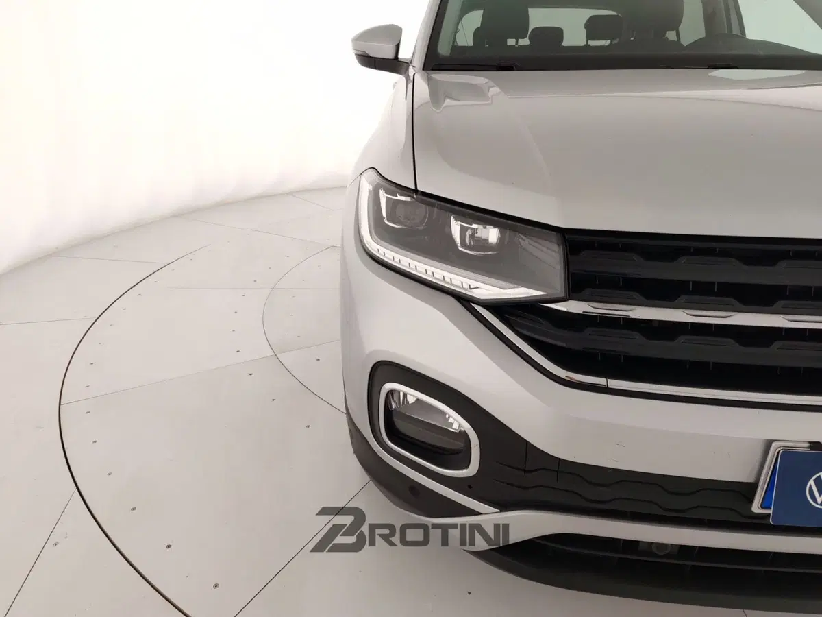 Volkswagen T-Cross usata a Massa-Carrara (5)