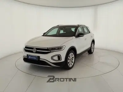 Volkswagen T-Roc 1.6 TDI SCR Style BlueMotion Technology del 2024 usata a Massa