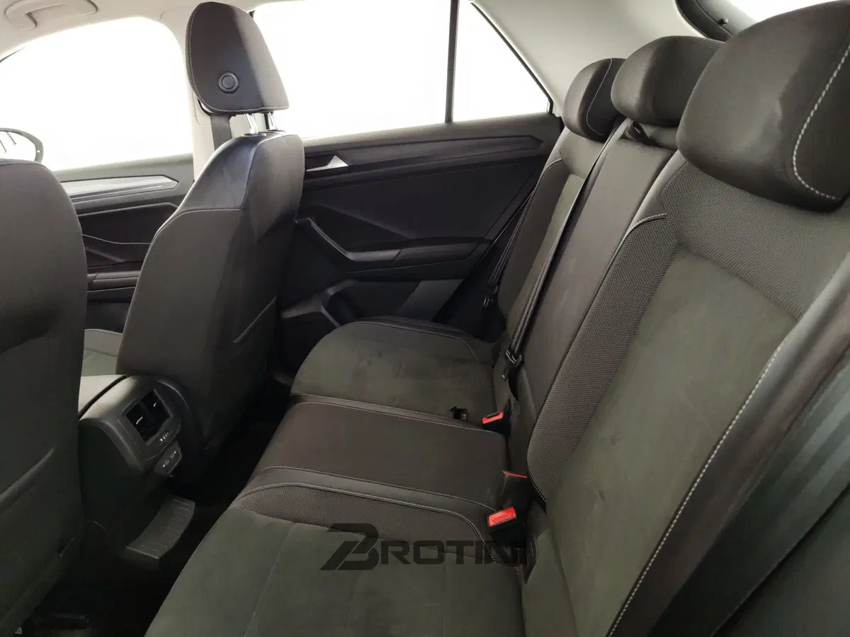 Volkswagen T-Roc usata a Massa-Carrara (10)