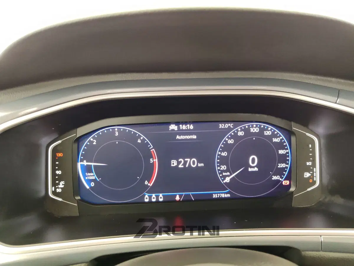 Volkswagen T-Roc usata a Massa-Carrara (12)