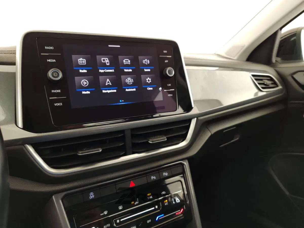 Volkswagen T-Roc usata a Massa-Carrara (13)