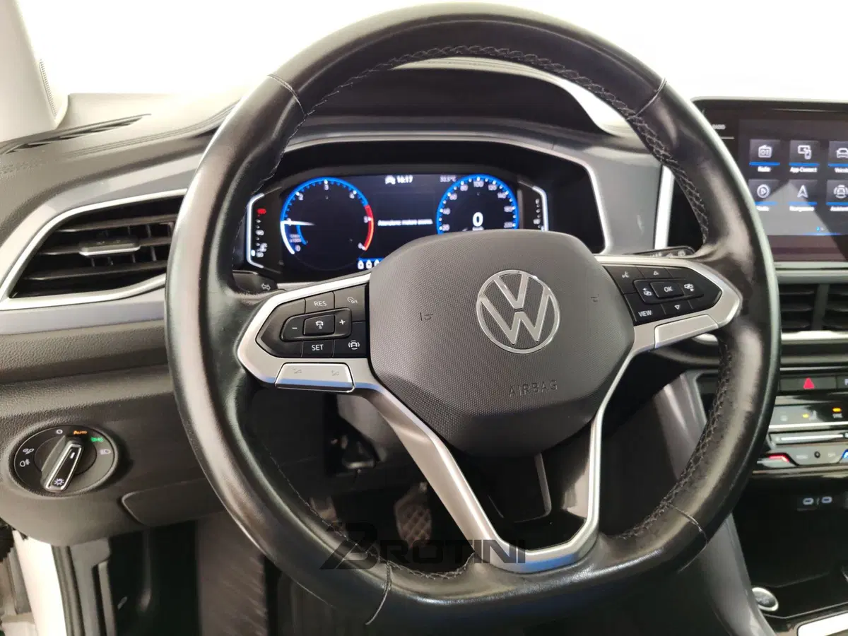 Volkswagen T-Roc usata a Massa-Carrara (14)