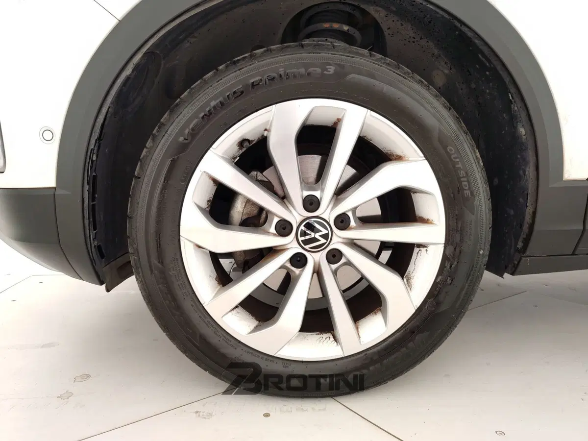 Volkswagen T-Roc usata a Massa-Carrara (6)