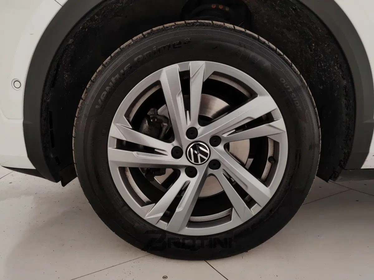 Volkswagen T-Roc usata a Massa-Carrara (6)