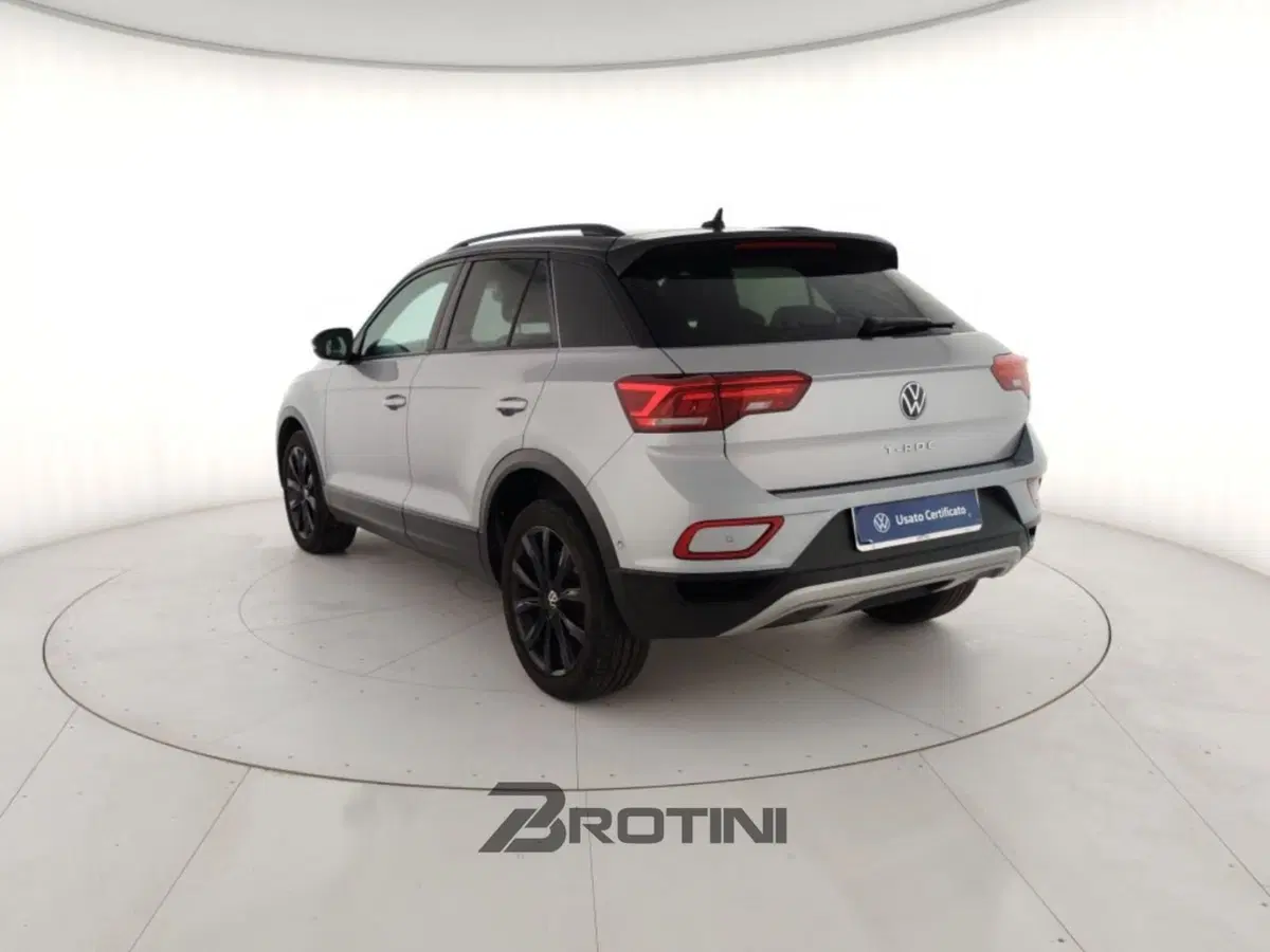 Volkswagen T-Roc usata a Massa-Carrara (2)