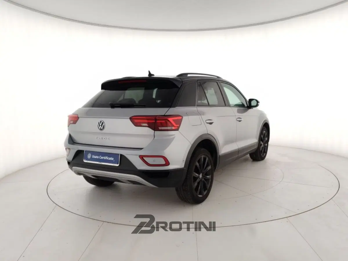 Volkswagen T-Roc usata a Massa-Carrara (3)