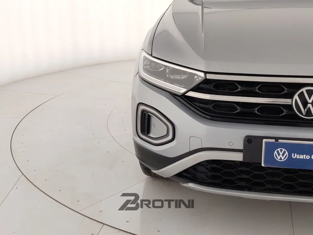 Volkswagen T-Roc usata a Massa-Carrara (5)