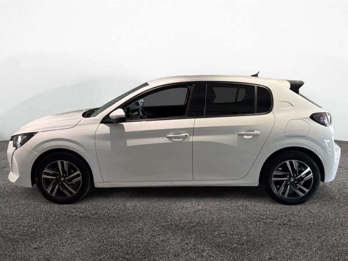 Peugeot 208 usata a Taranto (4)