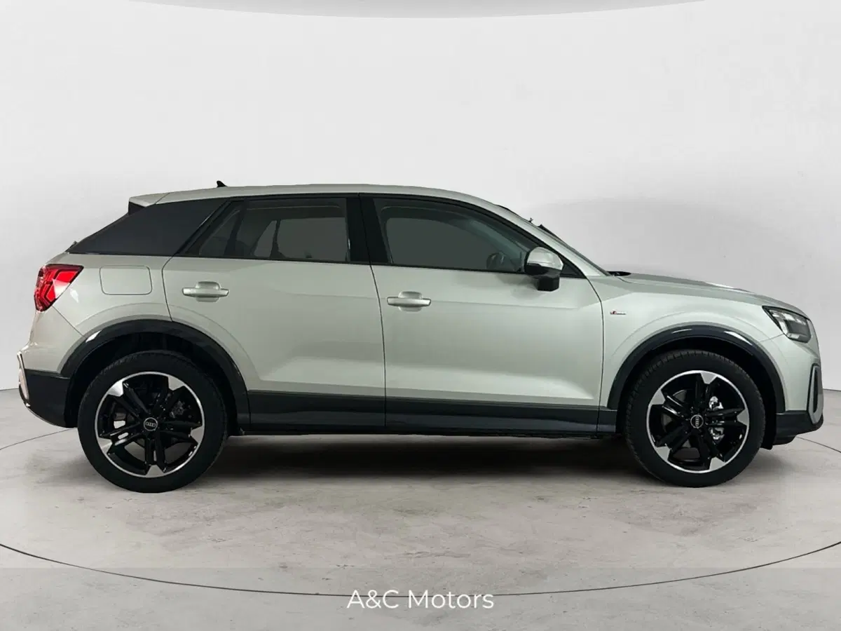 Audi Q2 nuova a Napoli (4)