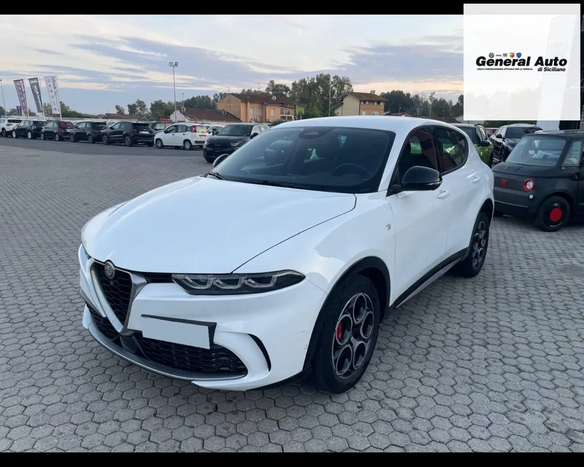 Alfa Romeo Tonale usata a Lucca (3)