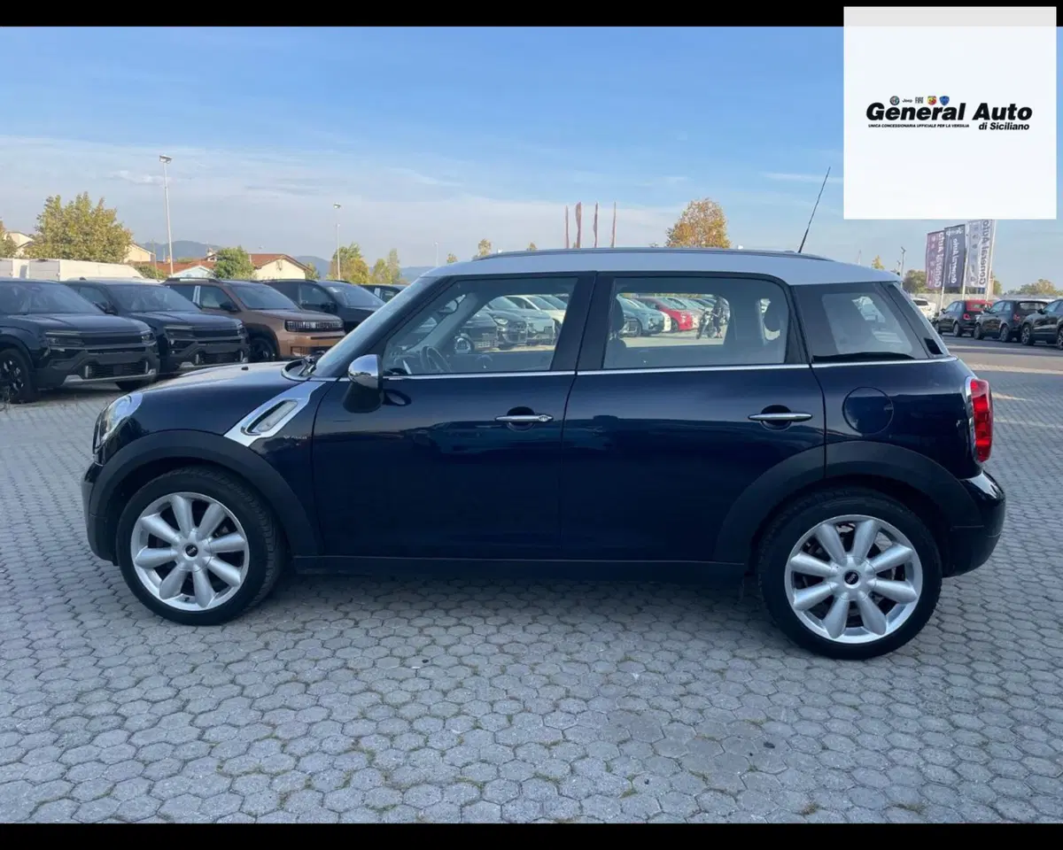 MINI Mini Countryman usata a Lucca (6)