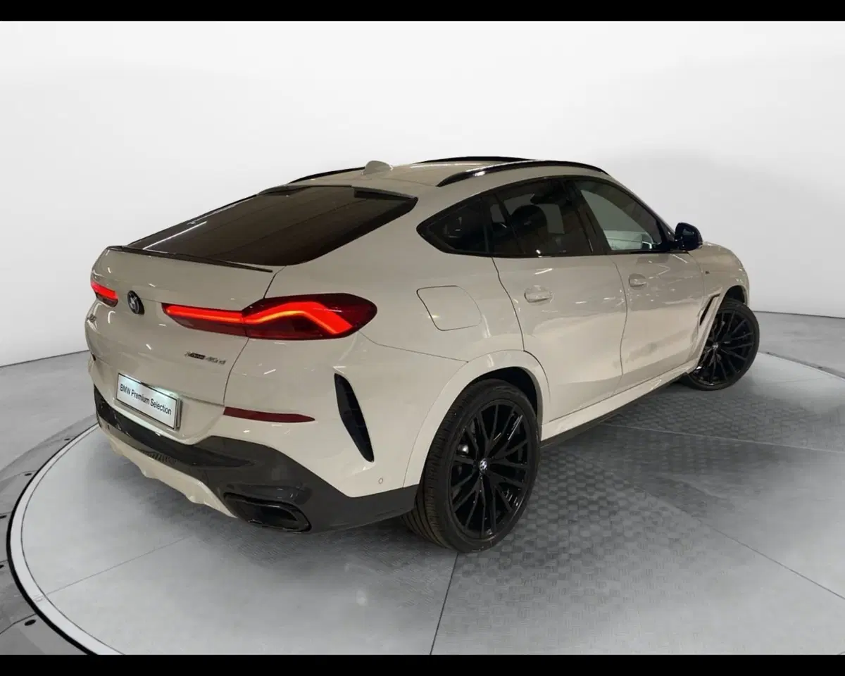 BMW X6 usata a Caserta (7)