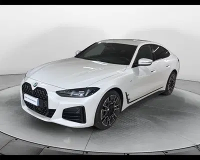 BMW Serie 4 Gran Coupé 420d Coupe mhev 48V xdrive MSport Pro auto del 2025 usata a Pozzuoli