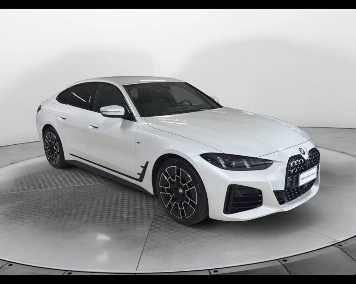BMW Serie 4 Gran Coupé usata a Napoli (4)