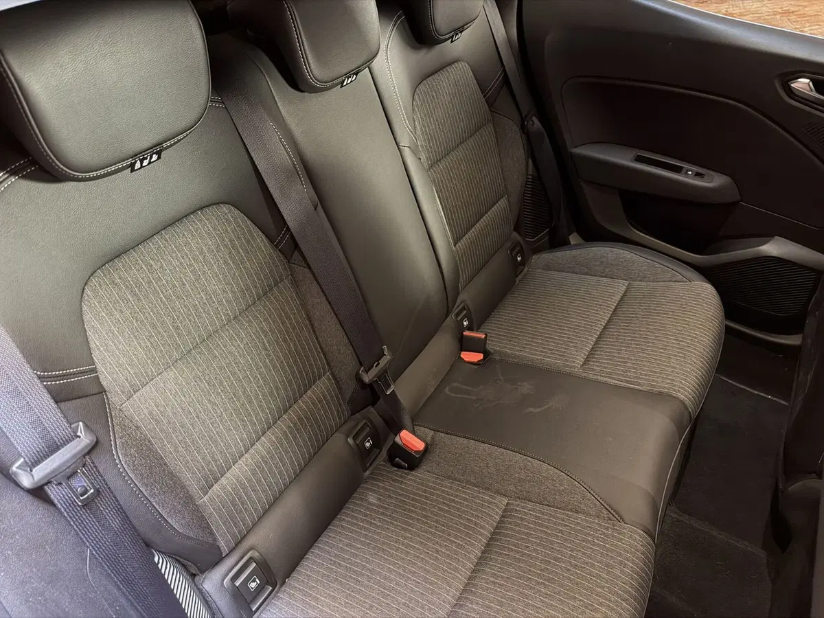 Renault Clio usata a Milano (20)