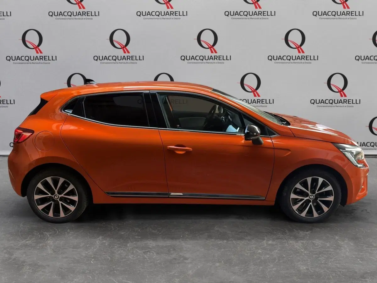 Renault Clio usata a Milano (4)