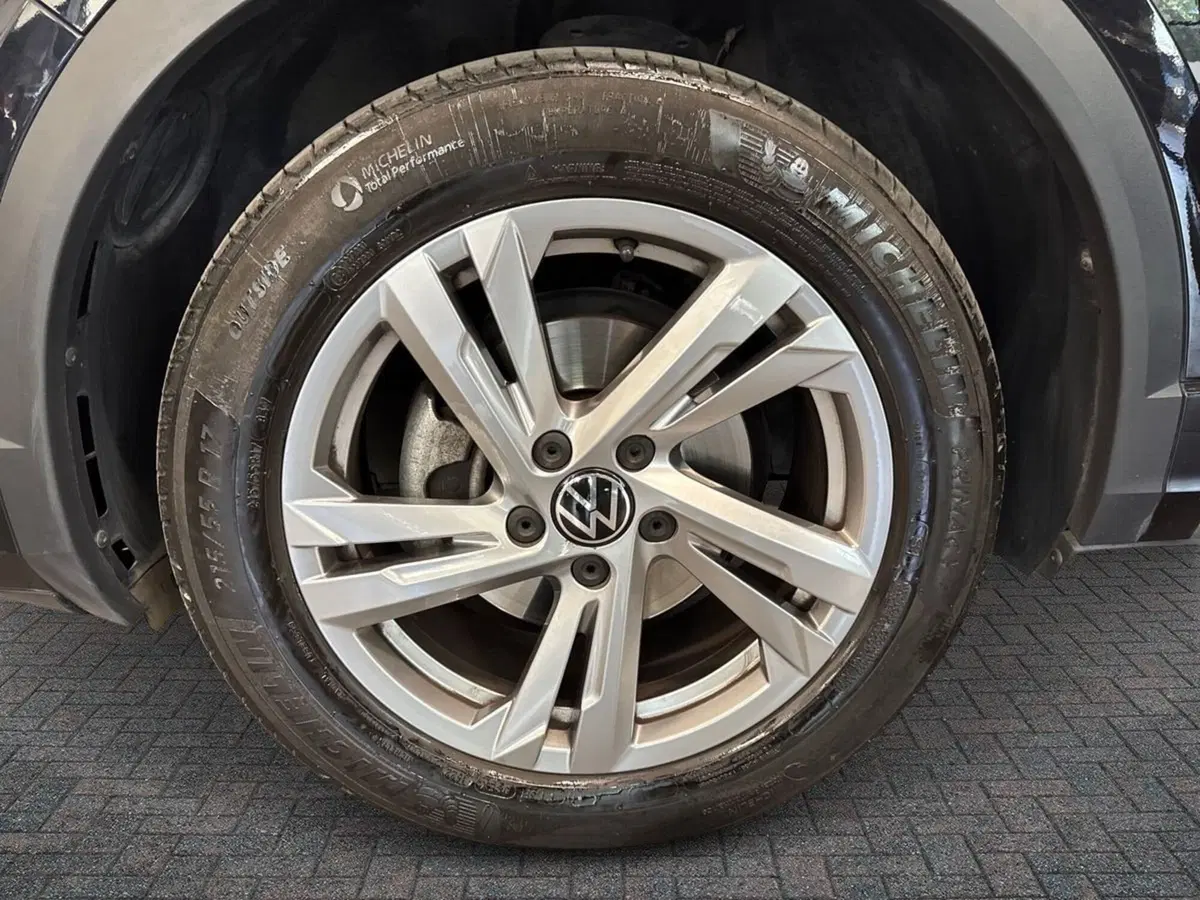 Volkswagen T-Roc usata a Prato (6)