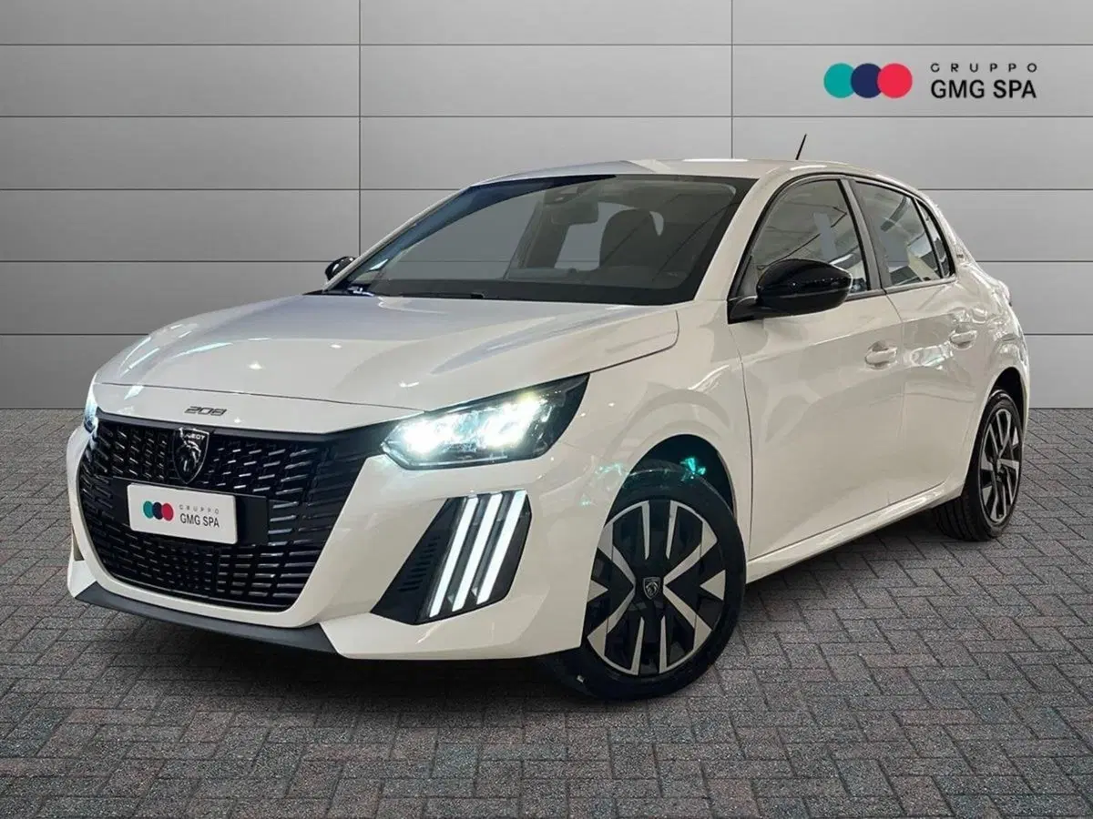 Peugeot 208 usata a Prato