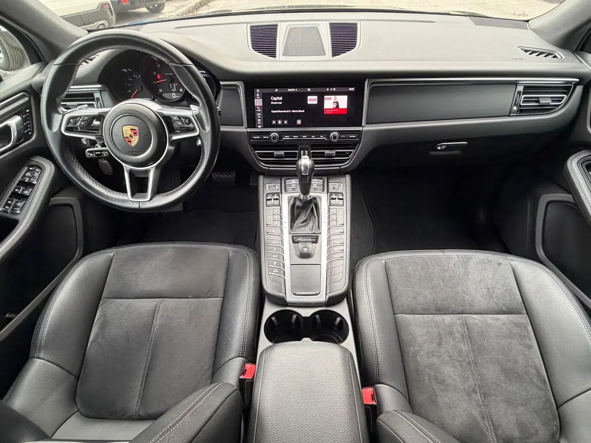 Porsche Macan usata a Ancona (10)