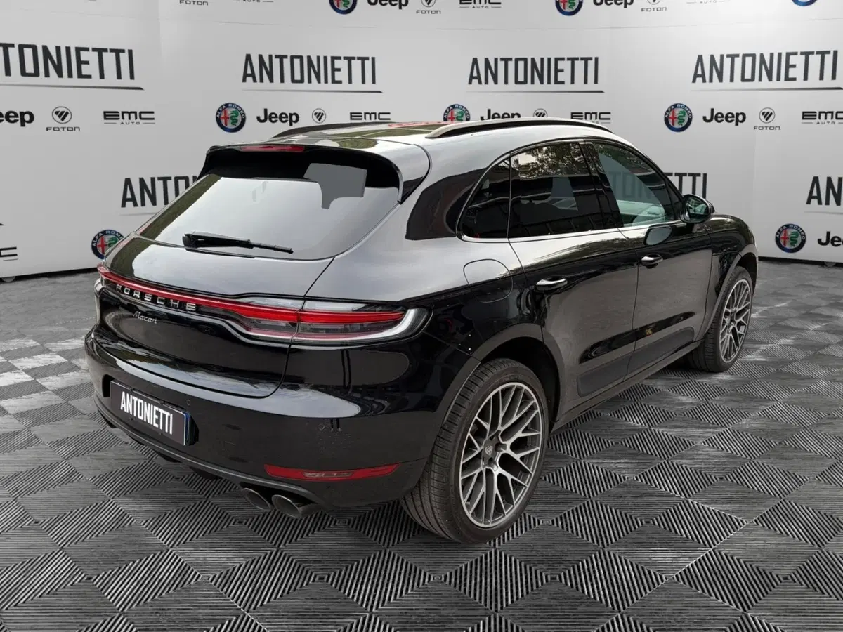 Porsche Macan usata a Ancona (5)