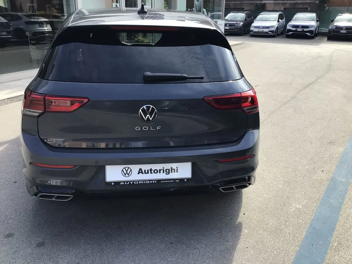 Volkswagen Golf usata a Genova (6)