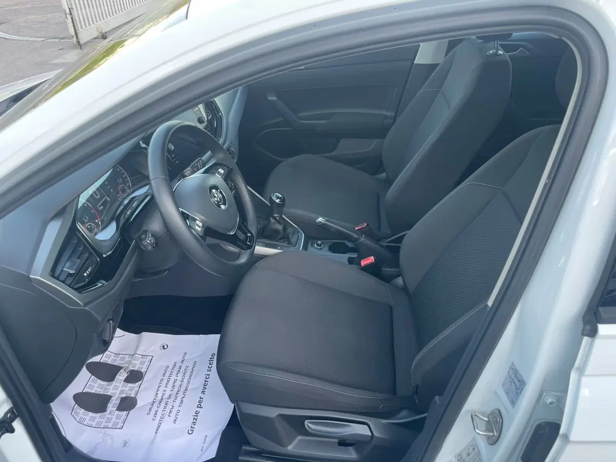Volkswagen Polo usata a Lucca (8)