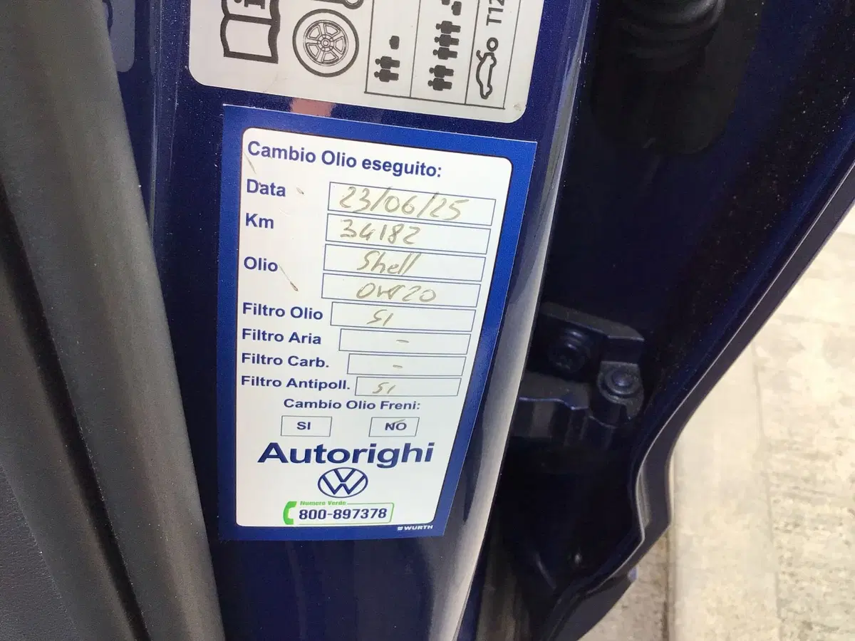 Volkswagen T-Cross usata a Genova (19)