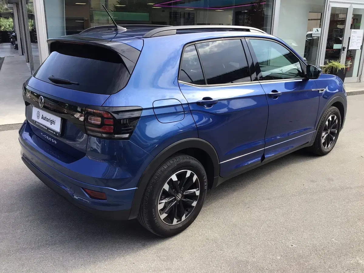 Volkswagen T-Cross usata a Genova (5)