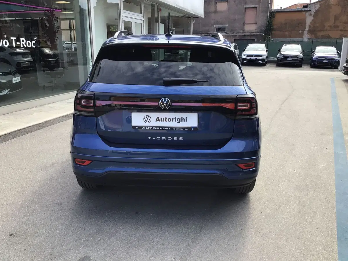 Volkswagen T-Cross usata a Genova (6)
