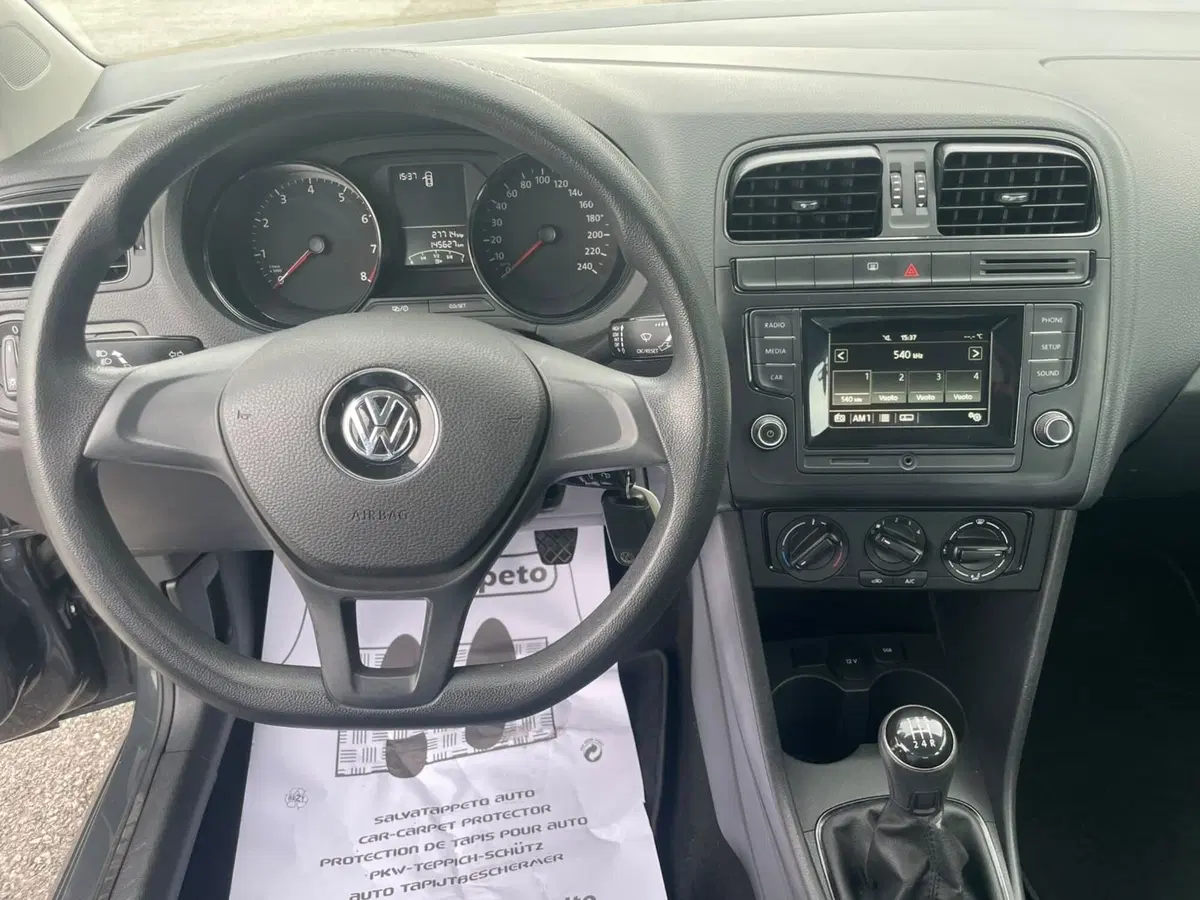 Volkswagen Polo usata a Lucca (10)